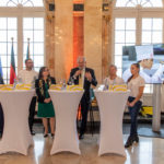 Beim Pressegespräch dabei: Christian Schmit (Moderator), Daniel Schade (VKD-Vizepräsident), Eva-Maria Rühle (stellvertretende Vorsitzende des Hotel- und Gaststättenverbands DEHOGA Baden-Württemberg e.V.), Ulrich Kromer von Baerle (Geschäftsführer Messe Stuttgart), Fabian Hambüchen (ehemaliger Kunstturner und Olympia-Sieger 2016 am Reck) sowie Tabea Alt (international ausgezeichnete Kunstturnerin) (v.l.n.r.). Foto: Messe Stuttgart